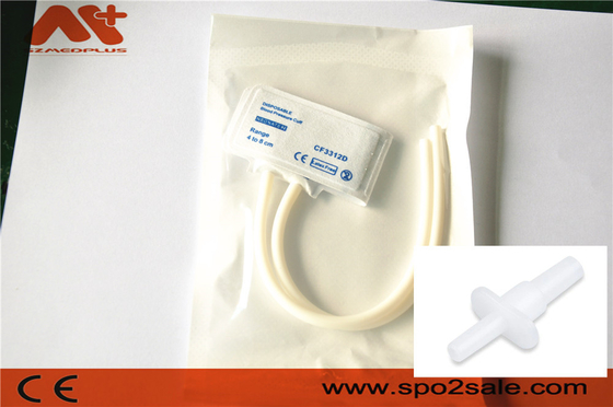 El CE NIBP disponible abofetea 2422 que se dobla el puño recién nacido de la presión arterial el tubo 4 - 8 cm